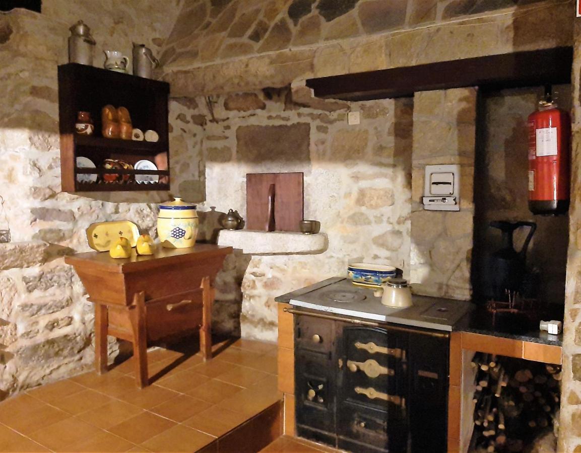 As Seis Chemineas Villa San Julian De Sales Екстериор снимка